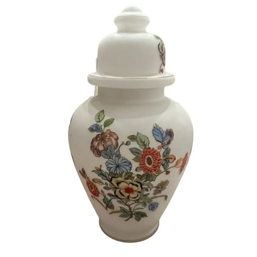 VTG  MCM Large Made In Italy Norleans White Satin Glass Urn Vase Floral Motif